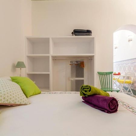 Wish Suite Pureza De Triana Sevilla Exterior photo